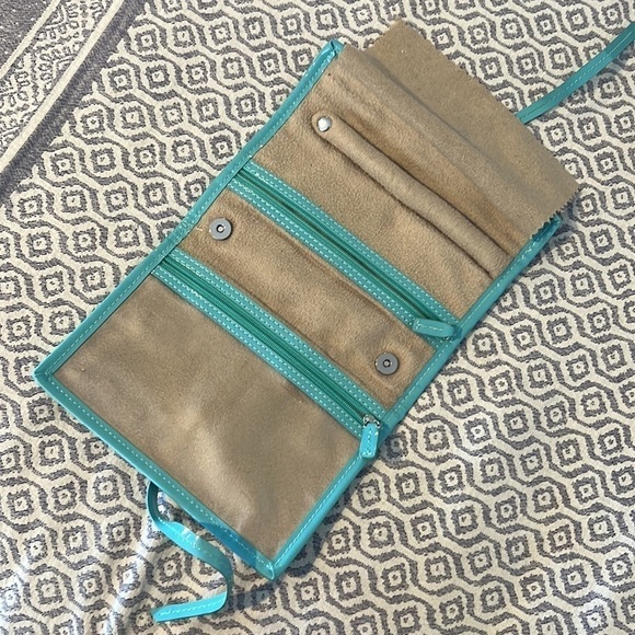 Stella & Dot Travel Jewelry Roll Up Blue/Green Print​​​​​​​​​ - Picture 5 of 9